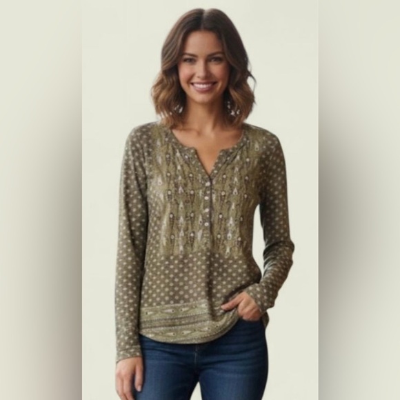 Lucky Brand Tops - Lucky Brand NWT Boho Long Sleeve Blouse Top Olive Green Autumn MSRP $50 SOFT S